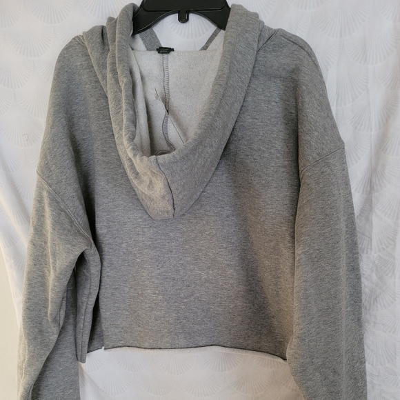 Sweatshirt - Picture 3 of 5